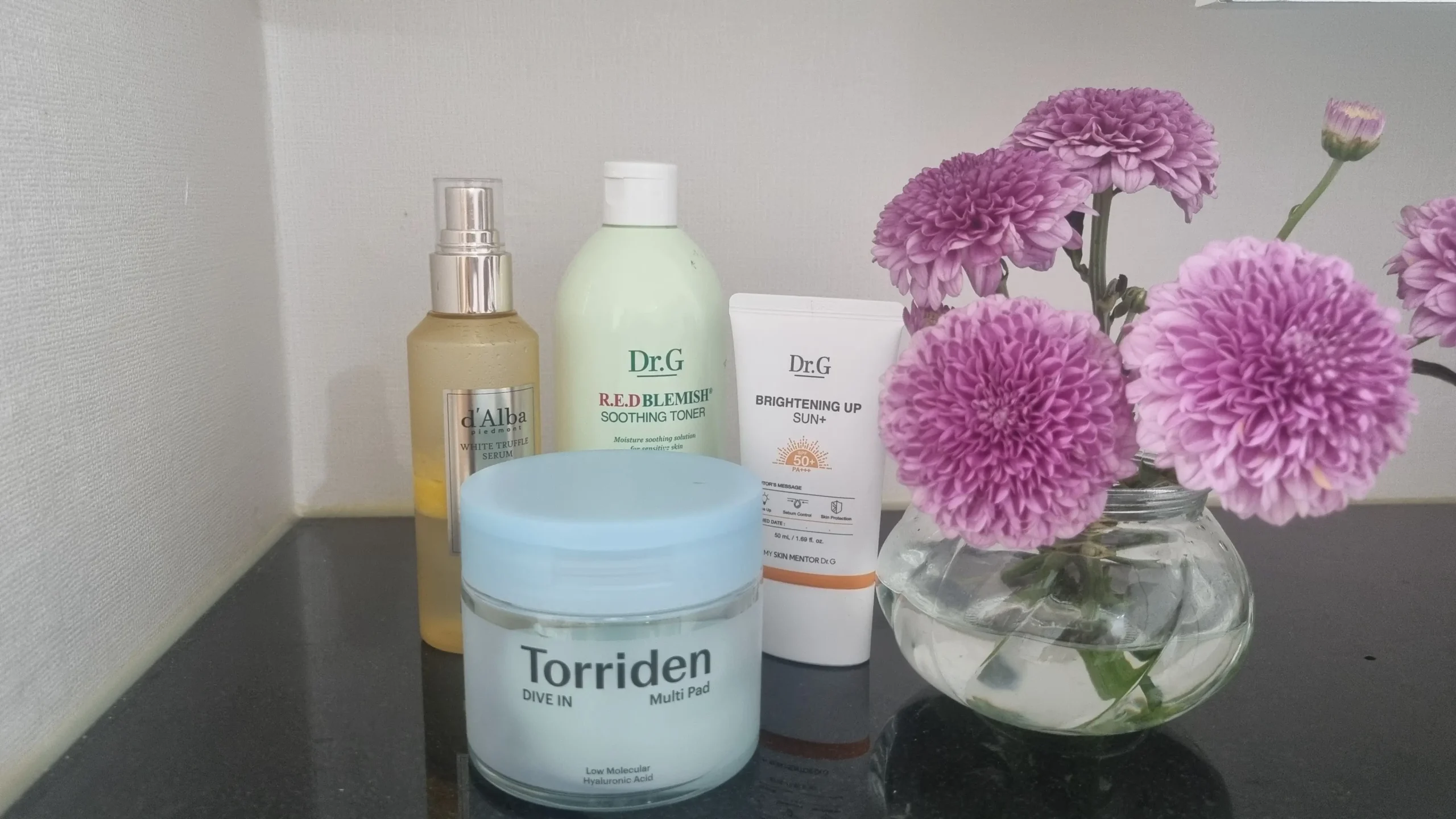 Simple Korean skincare routine used by a Korean woman in her 50s